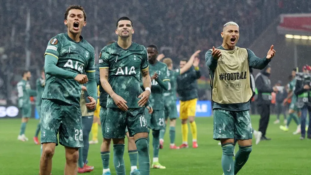 FRANKFURT AM MAIN, GERMANY – APRIL 17: Brennan Johnson, Dominic Solanke and Richarlison of Tottenham Hotspur celebrate victory after the UEFA Europa League 2024/25 Quarter Final Second Leg match between Eintracht Frankfurt and Tottenham Hotspur at Deutsche Bank Park on April 17, 2025 in Frankfurt am Main, Germany. (Photo by Maja Hitij/Getty Images)