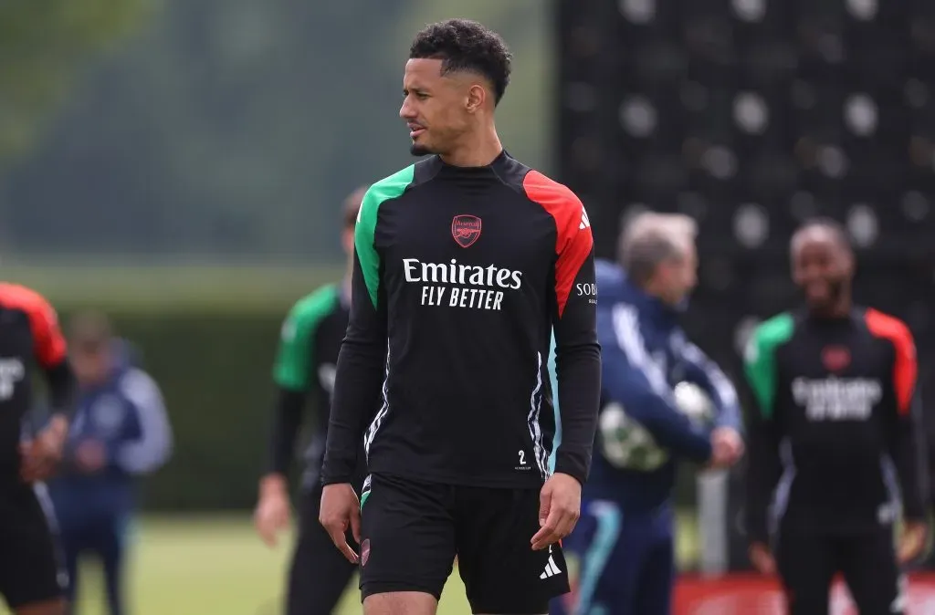 Saliba segue no radar do Real Madrid (Photo by Alex Davidson/Getty Images)