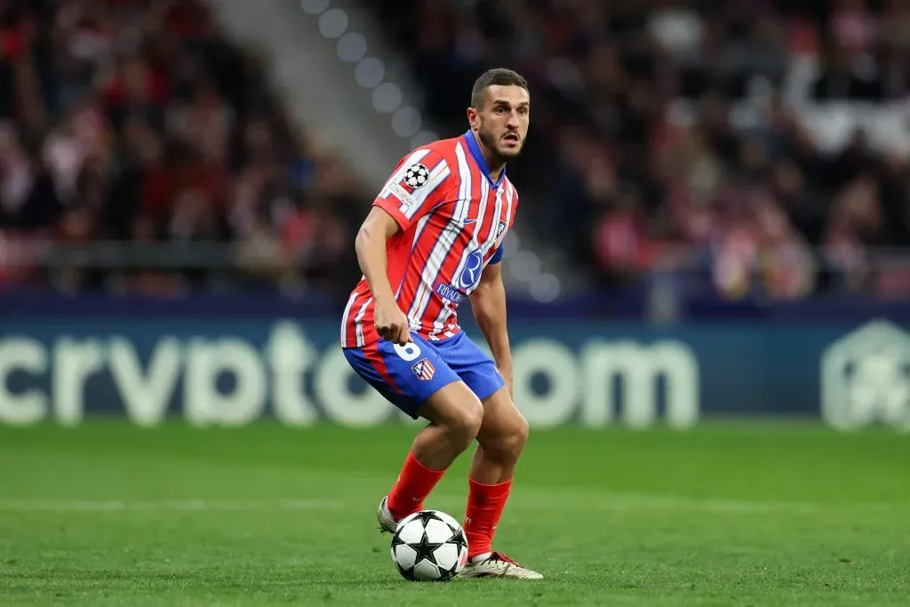 Koke, do Atlético de Madrid, em ação durante a partida da Fase MD6 da Liga dos Campeões da UEFA 2024/25 entre Atlético de Madrid e SK Slovan Bratislava, no Riyadh Air Metropolitano, em 11 de dezembro de 2024, em Madri, Espanha. Foto: Florence Tan Jun/Getty Images