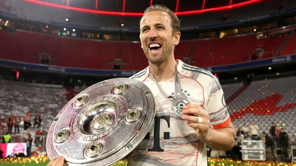Kane foi o grande destaque da temporada vitoriosa do Bayern de Munique. Foto: Alexander Hassenstein/Getty Images