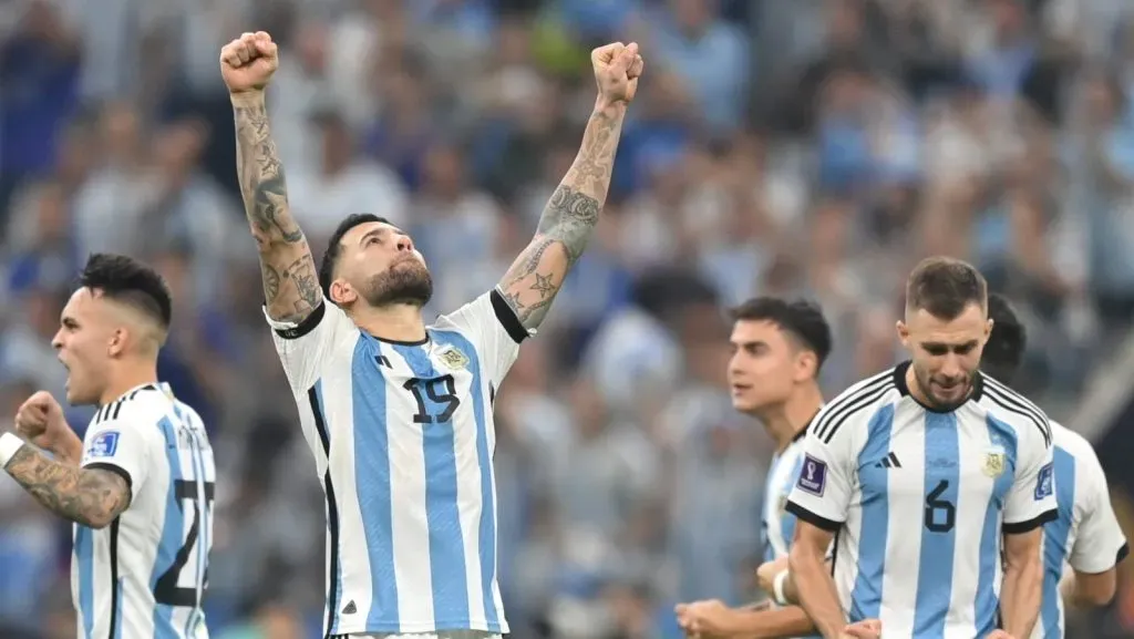 Nicólas Otamendi está pensando em volta ao futebol argentino. (Foto: Dan Mullan/Getty Images)