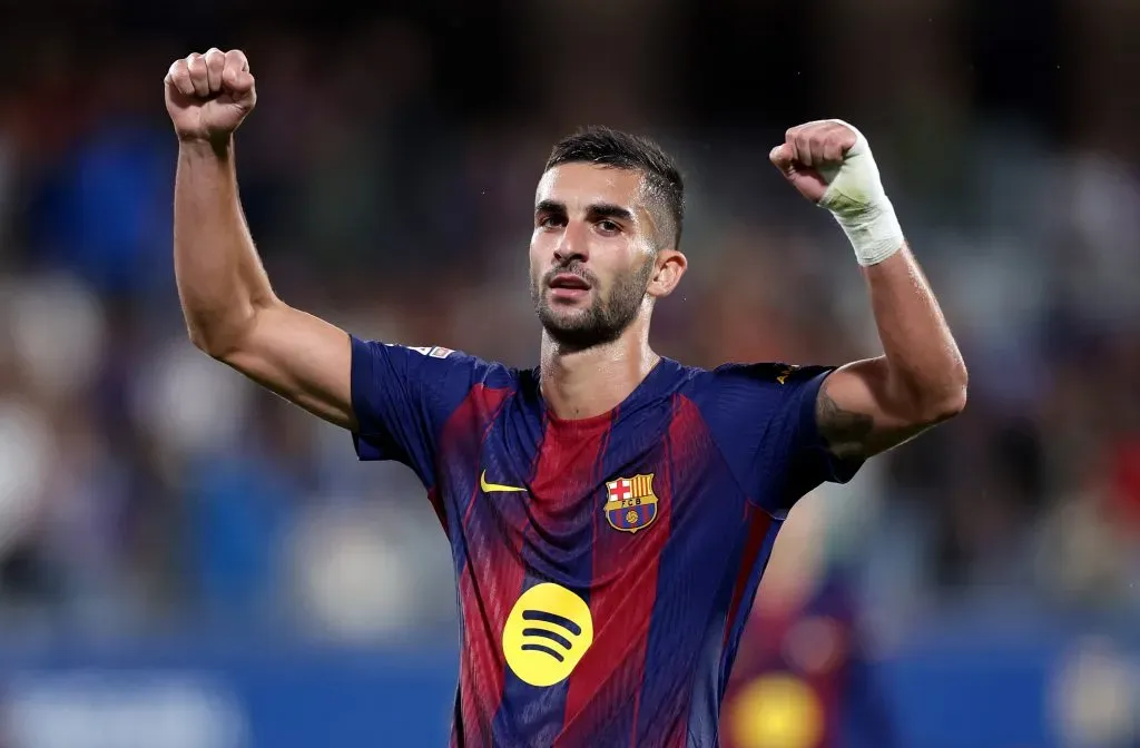 Ferran Torres pelo Barcelona. (Photo by Judit Cartiel/Getty Images)