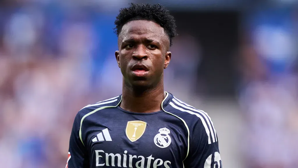 Vinicius Júnior em ação com o Real Madrid. Foto: Juan Manuel Serrano Arce/Getty Images