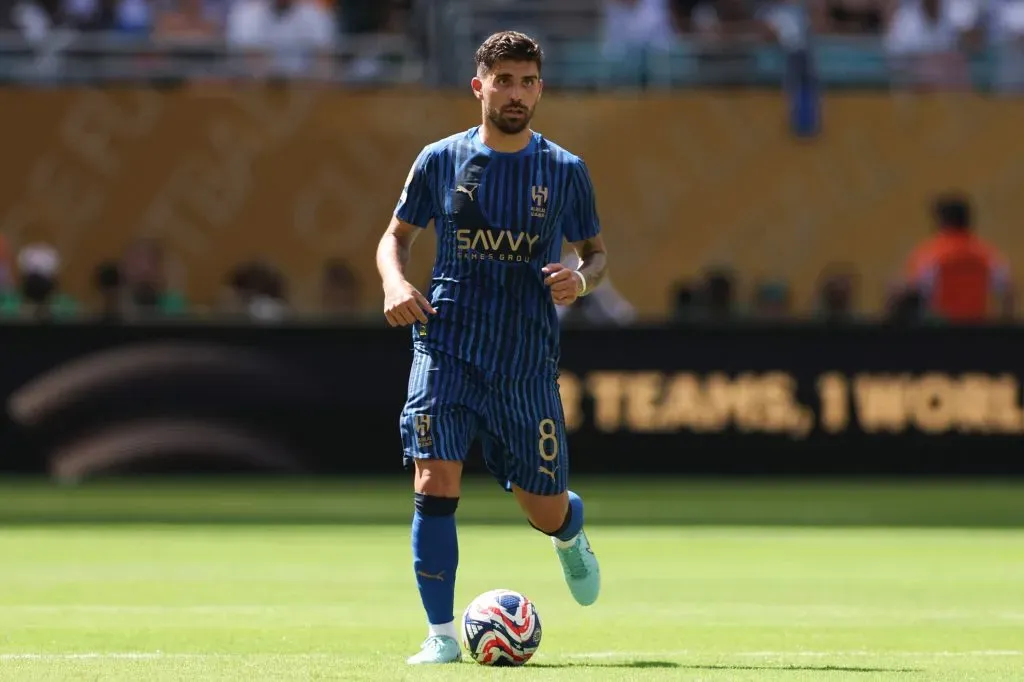 Ruben Neves em jogo contra o Real Madrid no Mundial de Clubes. Foto: Megan Briggs/Getty Images
