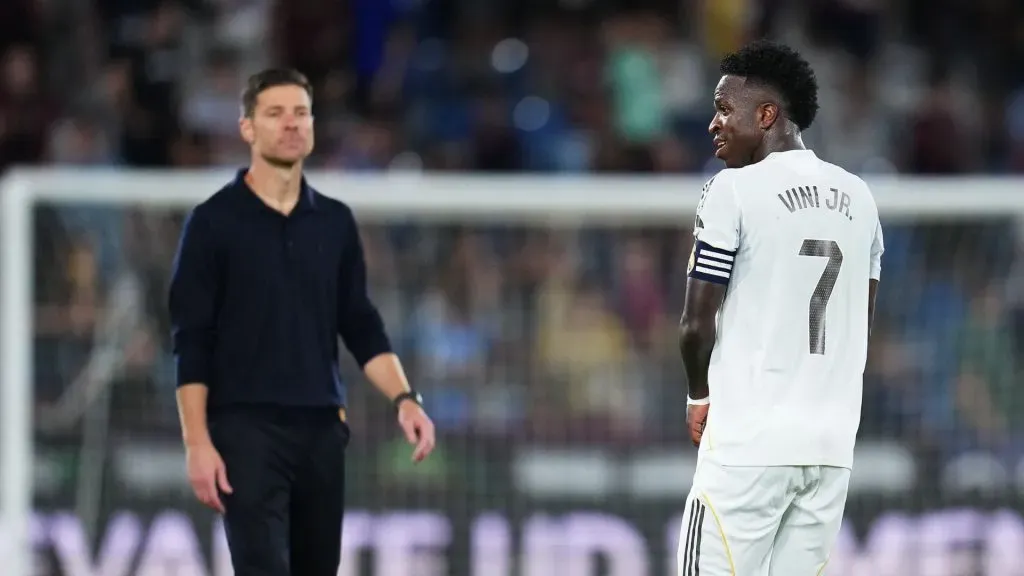 Vinícius Júnior após goleada contra o Levante (Foto: Aitor Alcalde/Getty Images)