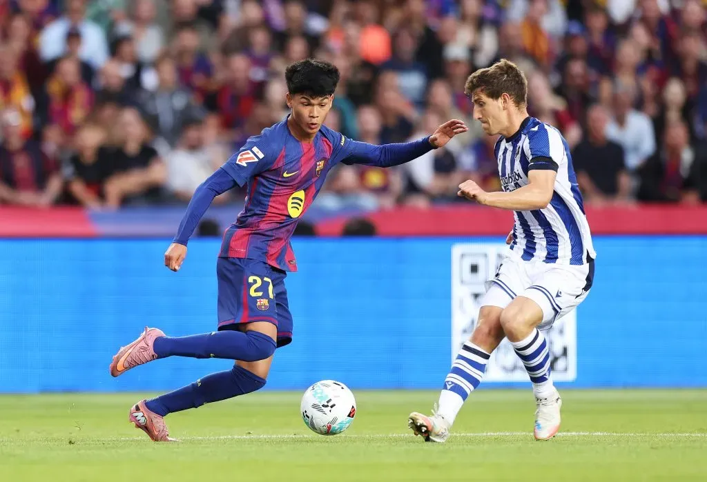 Dro Fernández estreia pelo Barcelona em vitória sobre a Real Sociedad (Photo by Judit CartielGetty Images)