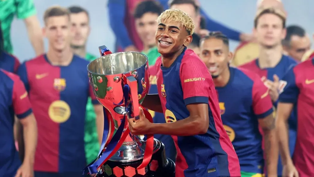 Yamal se tornou um dos melhores jogadores do mundo. Foto: Florencia Tan Jun/Getty Images