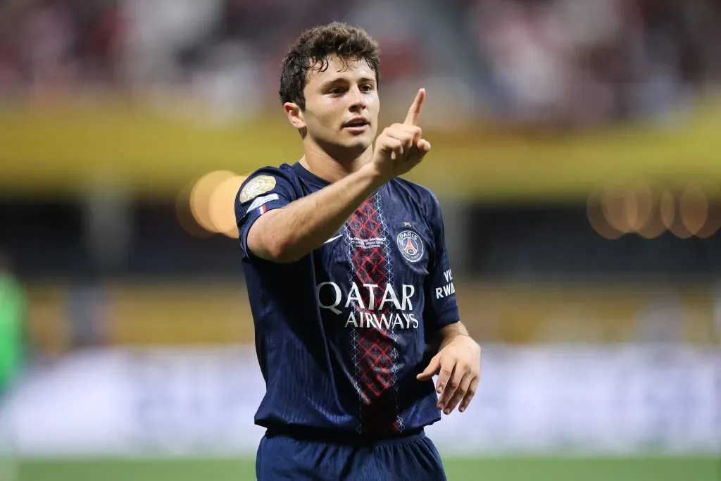 João Neves em ação com o PSG (Photo by Alex Grimm/Getty Images)