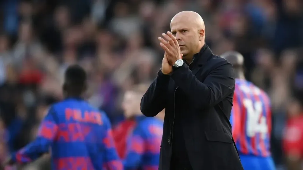 Arne Slot, treinador do Liverpool (foto: Alex Broadway/Getty Imagens)