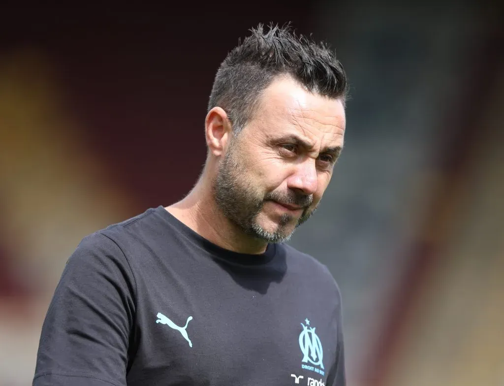 BRADFORD, ENGLAND – AUGUST 3: Roberto De Zerbi manager of Olympique Marseille during the pre-season friendly match between Sunderland and Olympique Marseille at University of Bradford Stadium on August 3, 2024 in Bradford, England. (Photo by Nigel Roddis/Getty Images)