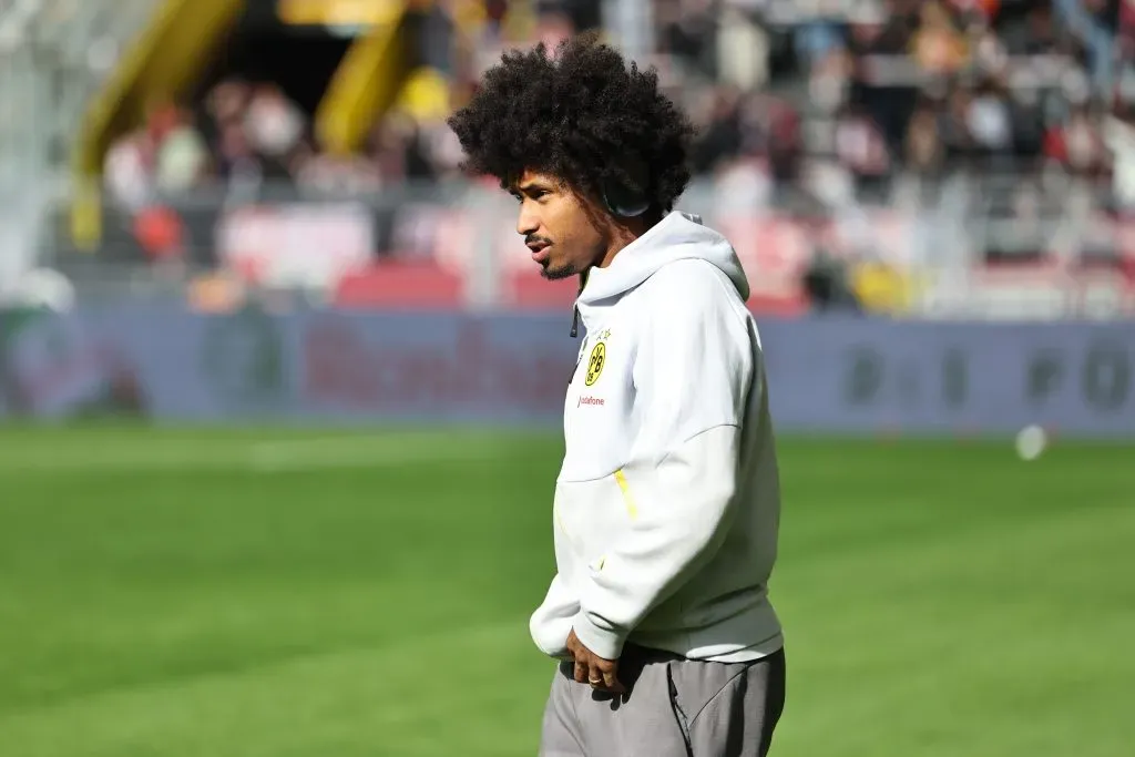 Adeyemi volta à lista do Barcelona. Foto: Christof Koepsel/Getty Images