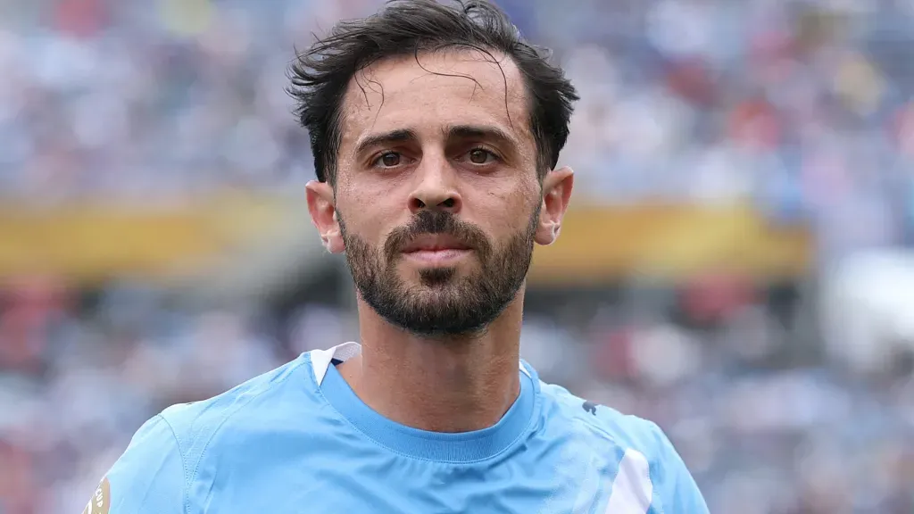 Bernardo Silva, alvo do Barcelona, em campo com o Manchester City. Foto: Dan Mullan/Getty Images