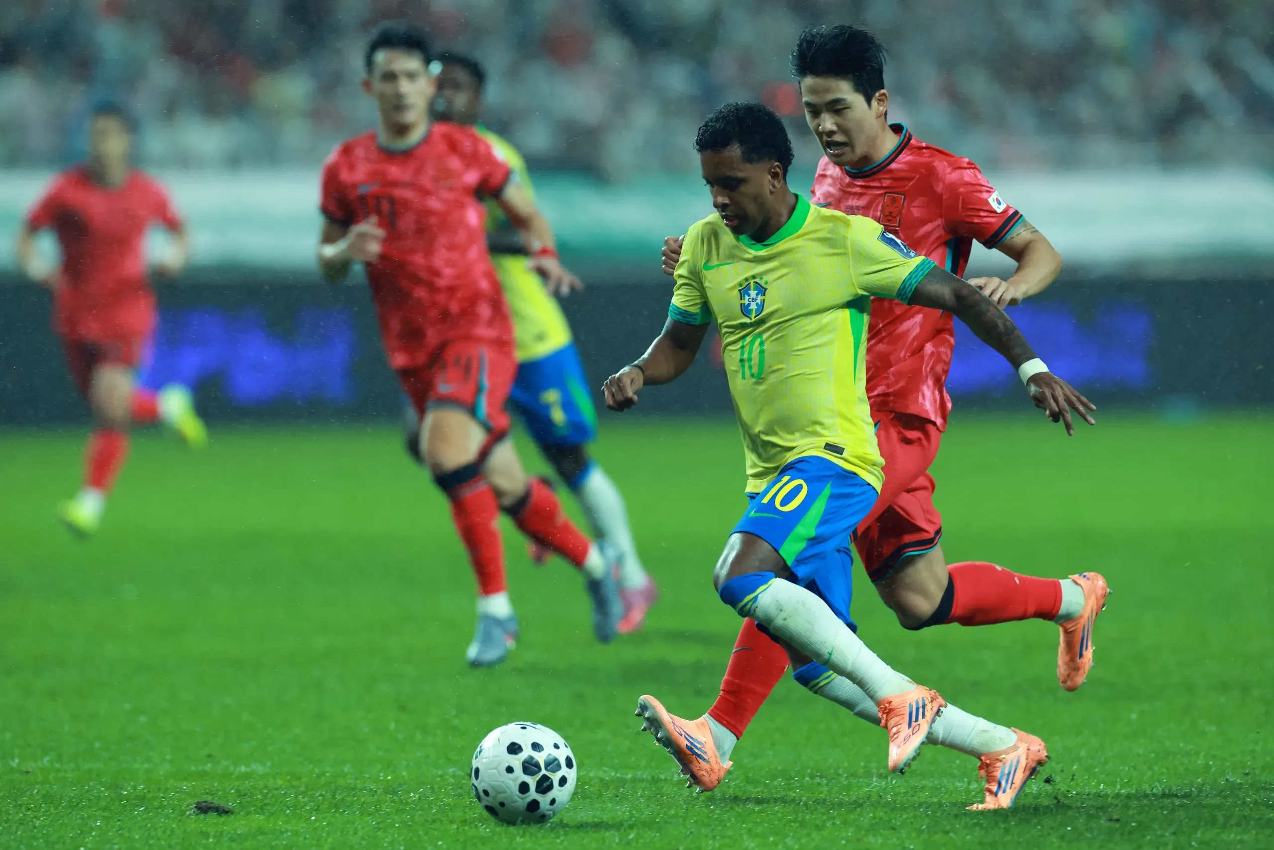 Rodrygo vs Coreia do Sul. Foto: Han Myung-Gu/Getty Images
