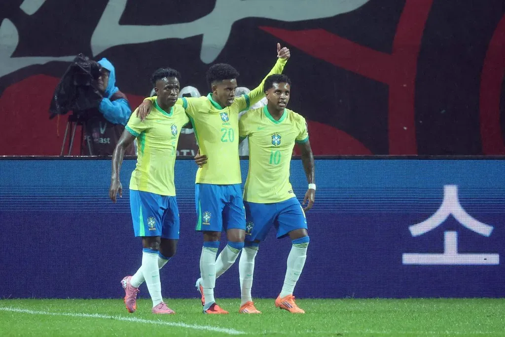 Vini Jr, Estêvão e Rodrygo pelo Brasil. (Photo by Chung Sung-Jun/Getty Images)