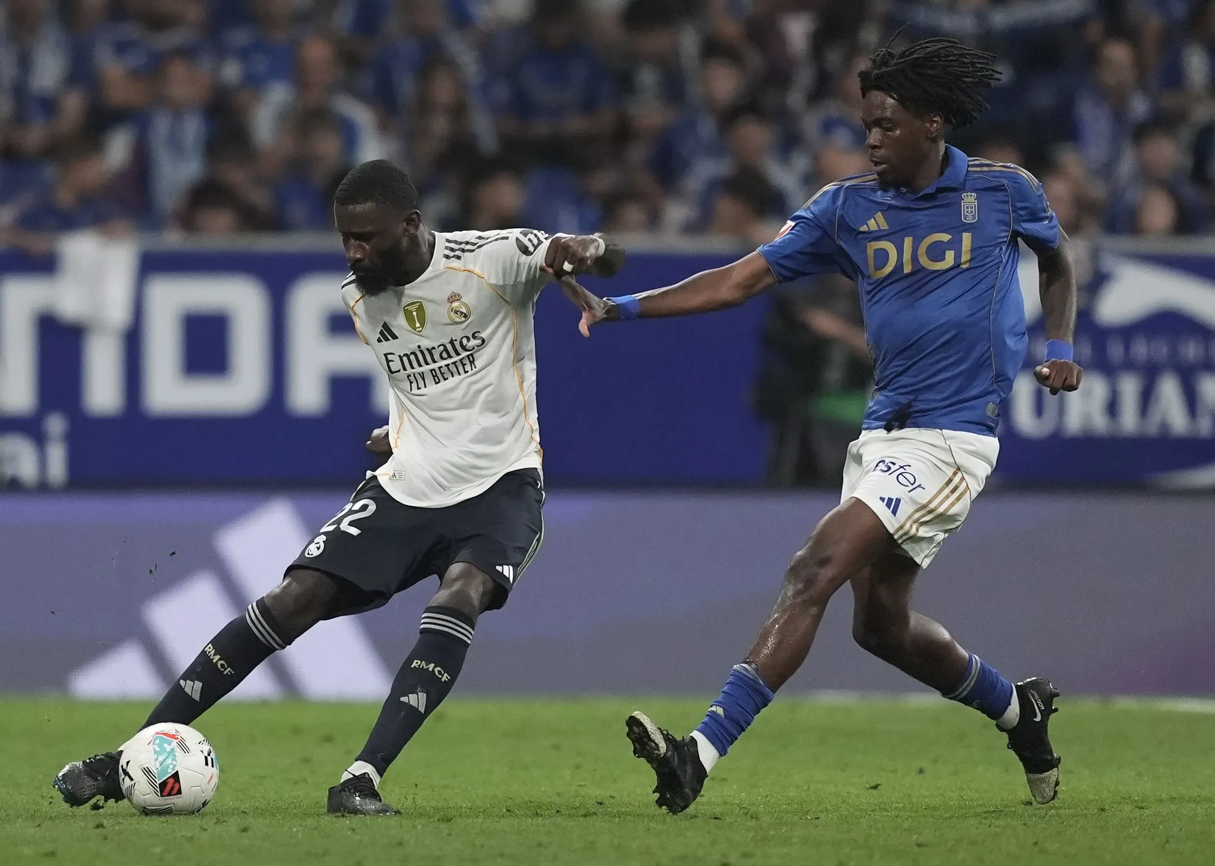 Rudiger deve deixar o Real Madrid Foto: Manuel Serrano Arce/Getty Images