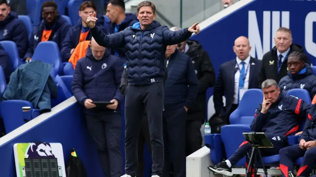 Crystal Palace quer manter o técnico Oliver Glasner, alvo do Manchester United. foto: Matt MacNulty/Getty Images