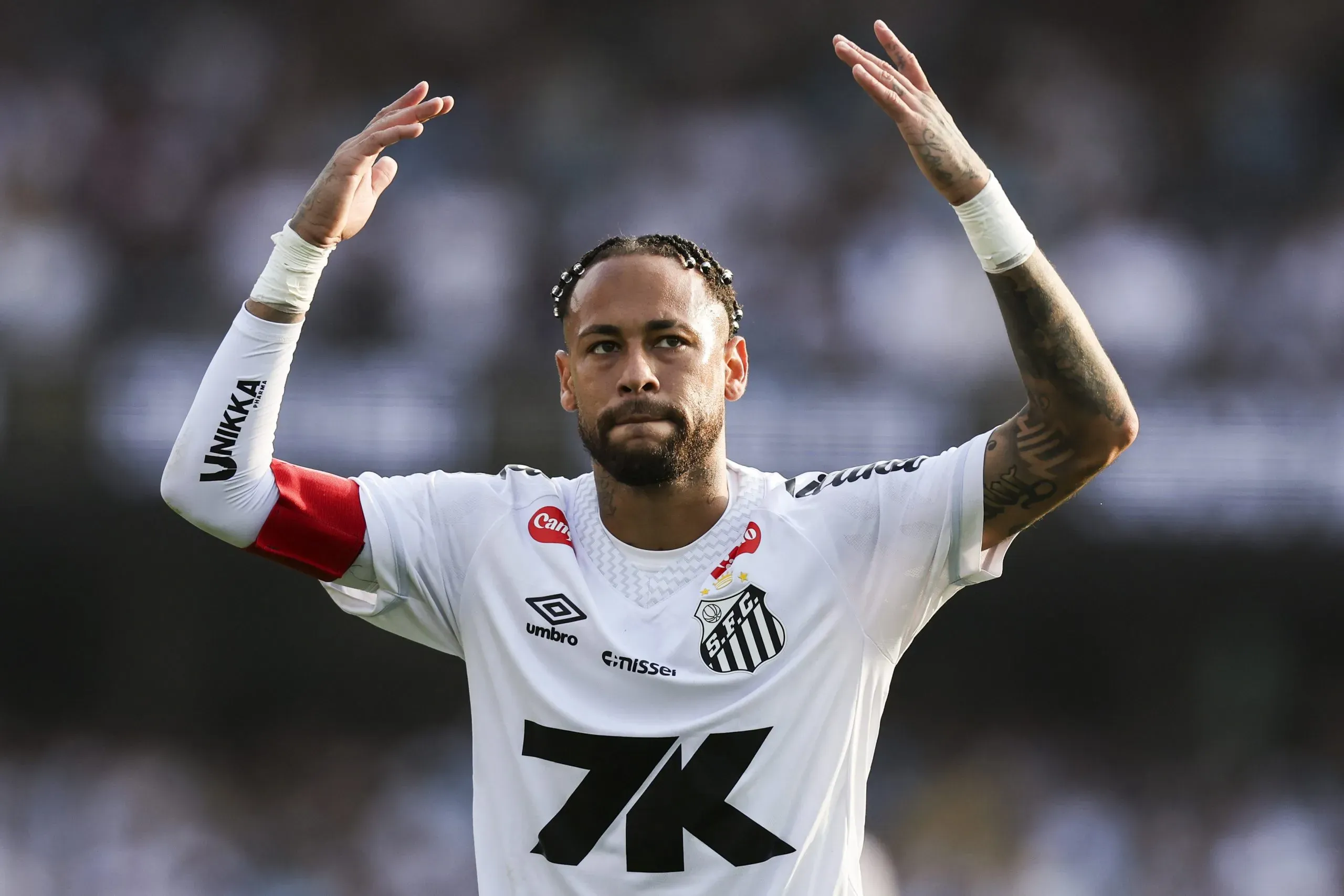 Neymar em ação pelo Santos. Foto: Alexandre Schneider/Getty Images