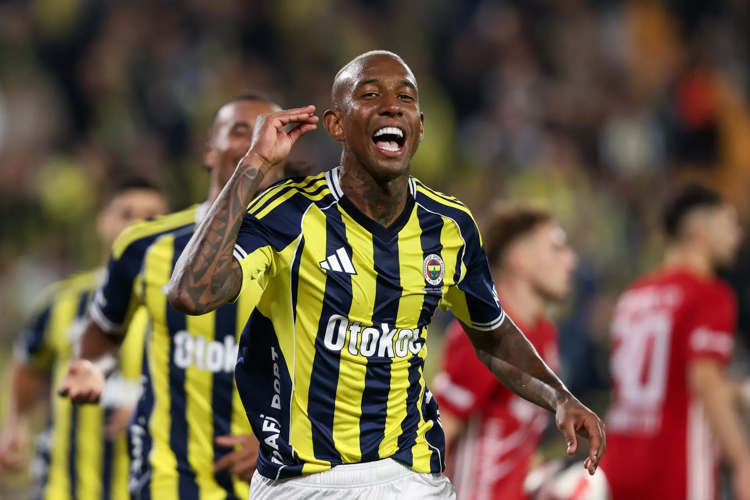 Talisca é torcedor do Corinthians. Foto: Ahmad Mora/Getty Images