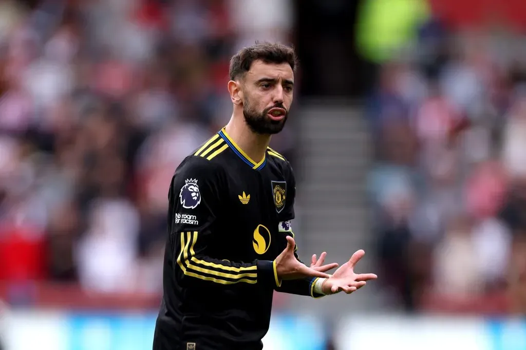 Bruno Fernandes em campo com o United (Photo by Justin Setterfield/Getty Images)