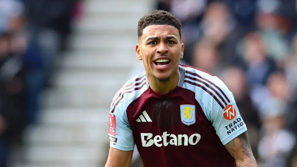 Liverpool está na briga com o Chelsea pela contratação de Morgan Rogers. Foto: Matt McNulty/Getty Images