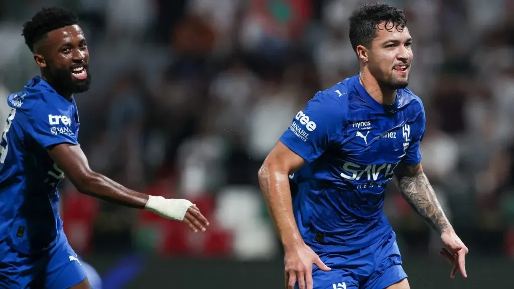 Marcos Leonardo comemorando gol em jogo do Al-Hilal. Foto: Yasser Bakhsh/Getty Images