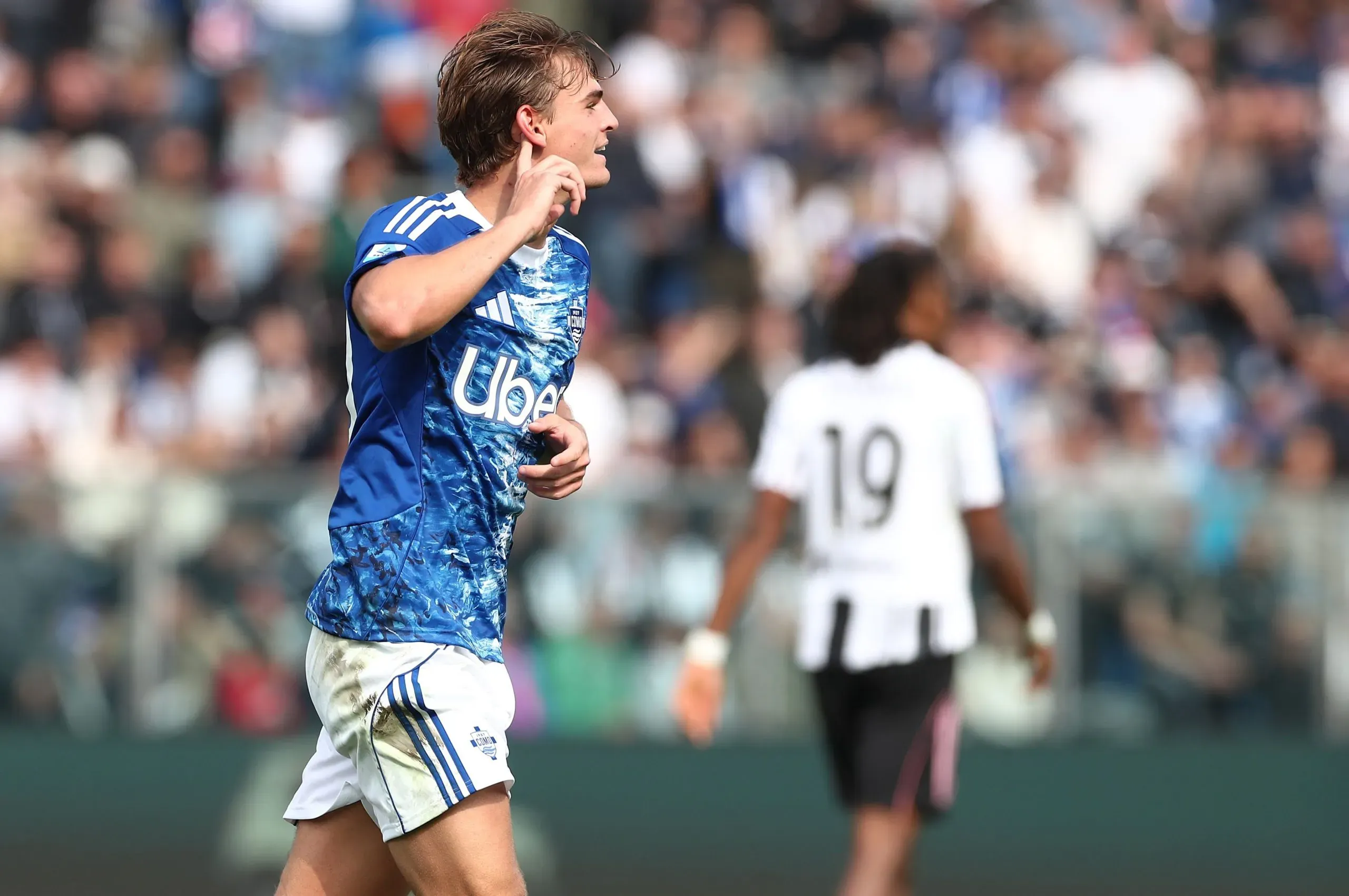 Nico Paz brilha contra a Juventus. Foto: Marco Luzzani/Getty Images