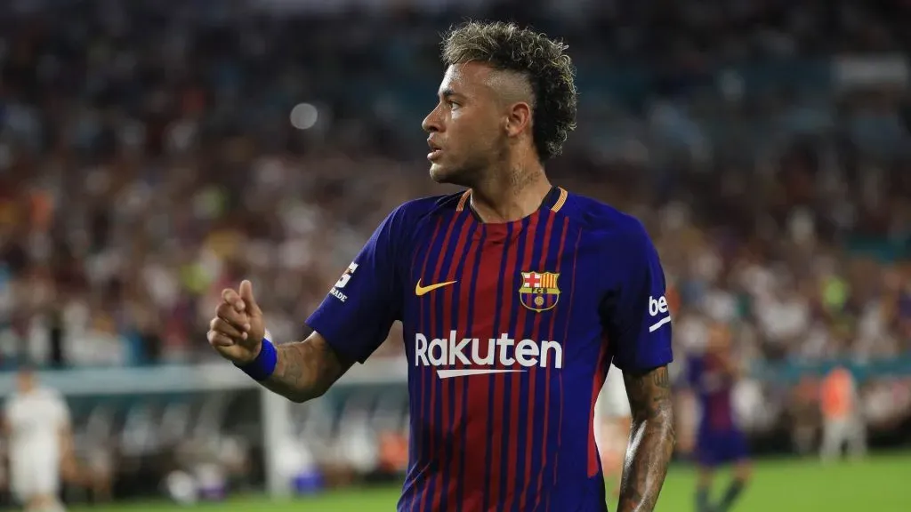 Neymar durante jogo amistoso contra o Real Madrid. Foto: Mike Ehrmann/Getty Images