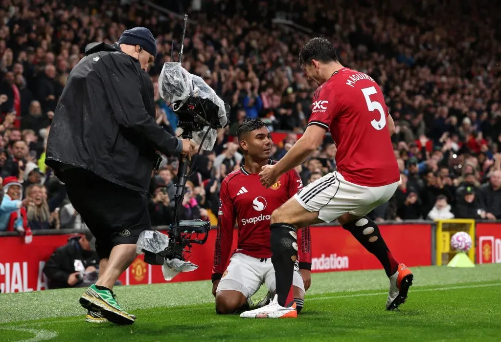Casemiro comemorando gol contra o Chelsea. Foto: Alex Livesey/Getty Images