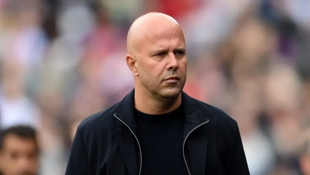 Florian Wirtz vem tendo azar no Liverpool, diz o técnico Arne Slot