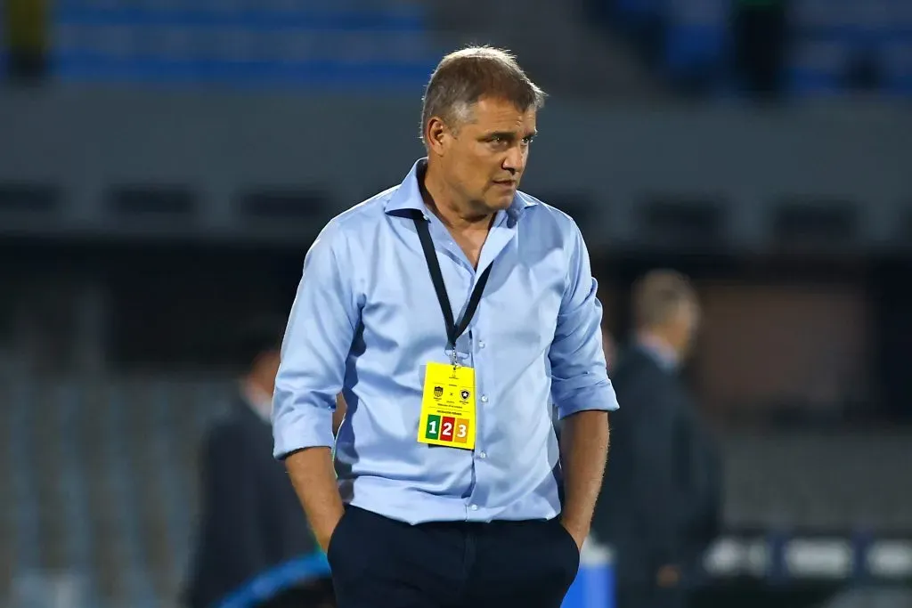 Diego Aguirre é outra opção considerada (Photo by Ernesto Ryan/Getty Images)