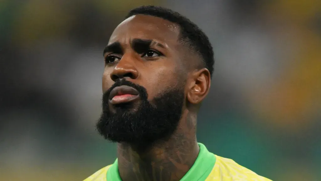 Gerson, alvo do Palmeiras, em campo com a Seleção Brasileira, Foto: Pedro Vilela/Getty Images