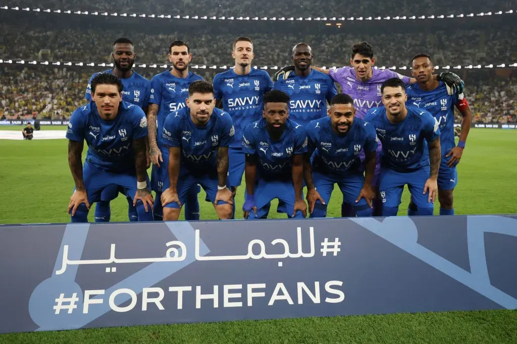 Time do Al-Hilal que venceu o clássico contra o Al-Ittihad (Foto: Yasser Bakhsh/Getty Images)