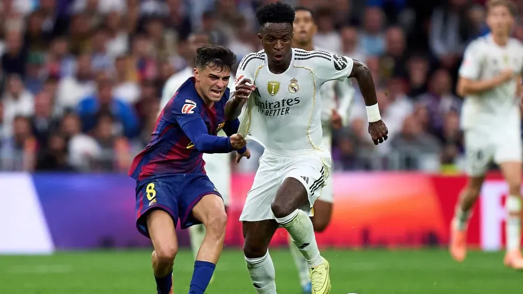 Vini Jr em jogo contra o Barcelona. Foto: Angel Martinez/Getty Images