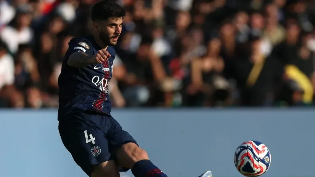 Lucas Beraldo considera deixar o PSG. Foto: Harry How/Getty Images