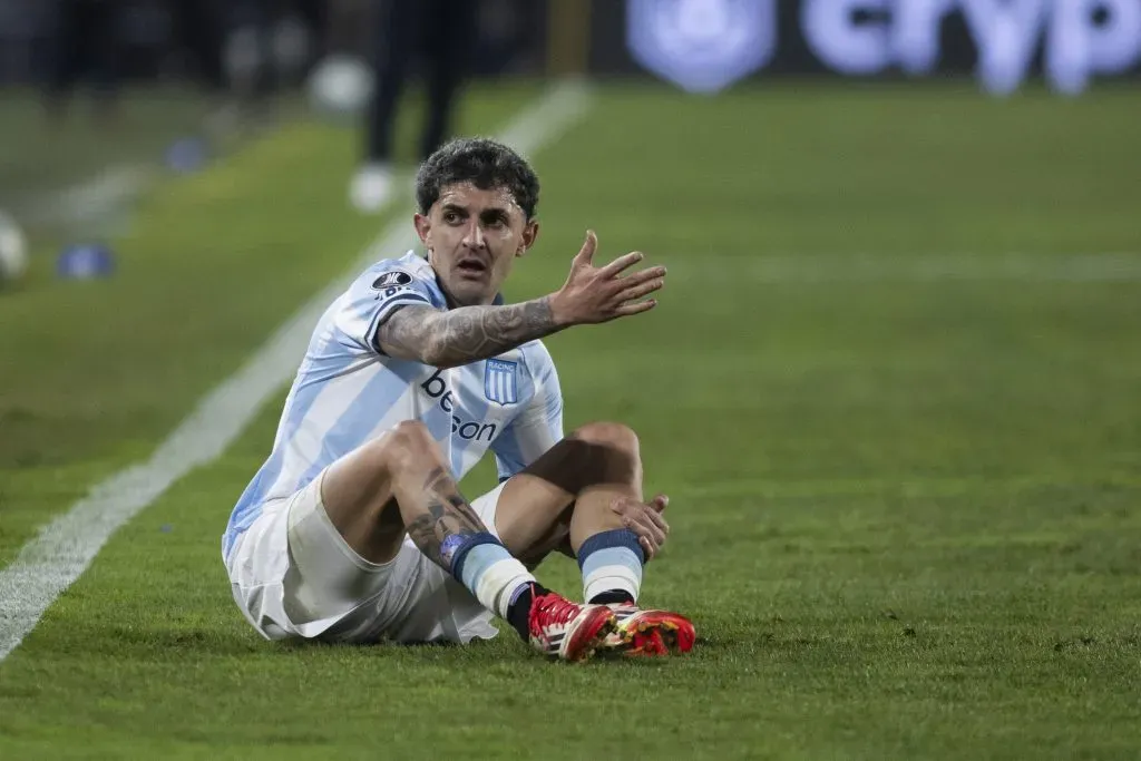 Gastón Martirena em campo pelo Racing (Foto: Ernesto Ryan/Getty Images)