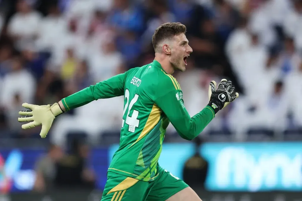 Bento em ação no Al-Nassr. (Foto: Yasser Bakhsh/Getty Images)