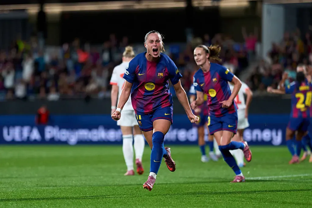 Ewa Pajor foi a artilheira da Europa na temporada 2024/25 - Foto: Alex Caparros/Getty Images