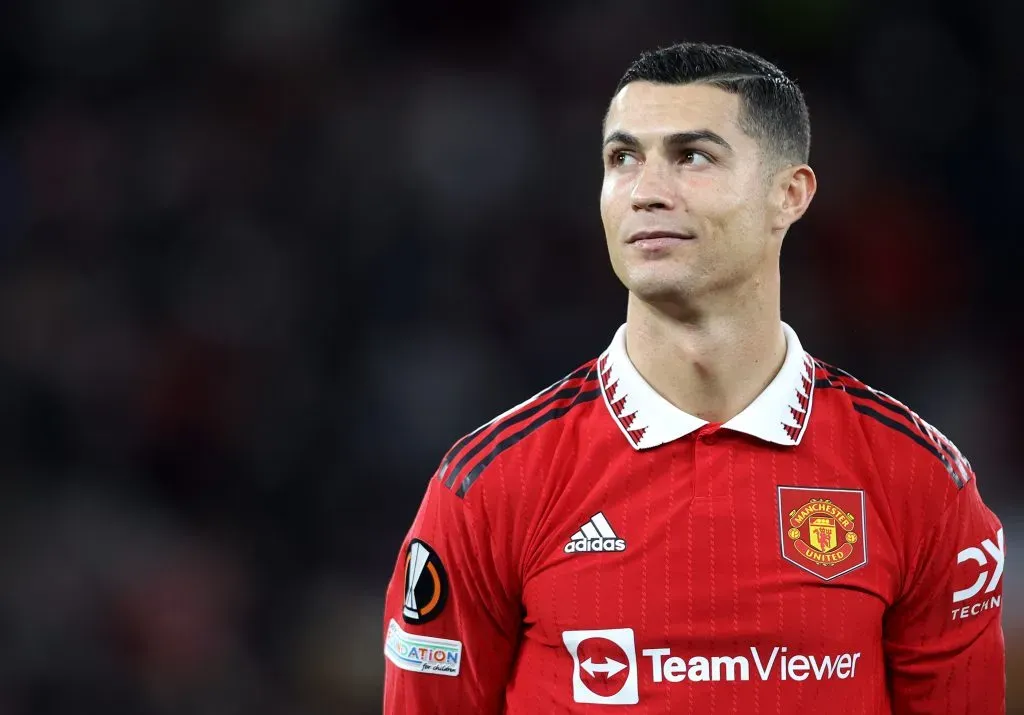 Cristiano Ronaldo já defendeu uma equipe na Premier League: o Manchester United, sendo duas passagens. A primeira foi em 2003/2004 e depois em 2021/2022. (Foto: Naomi Baker/Getty Images).