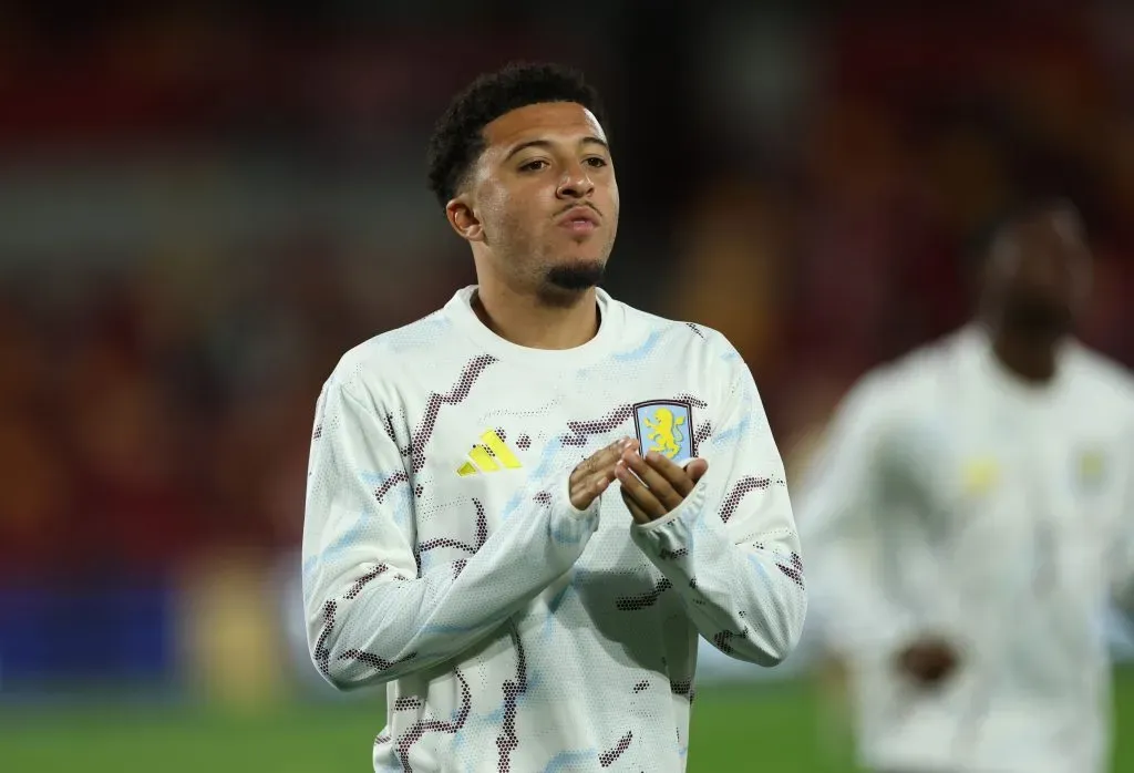 Sancho ainda não empolgou pelo Aston Villa (Foto: Eddie Keogh/Getty Images)