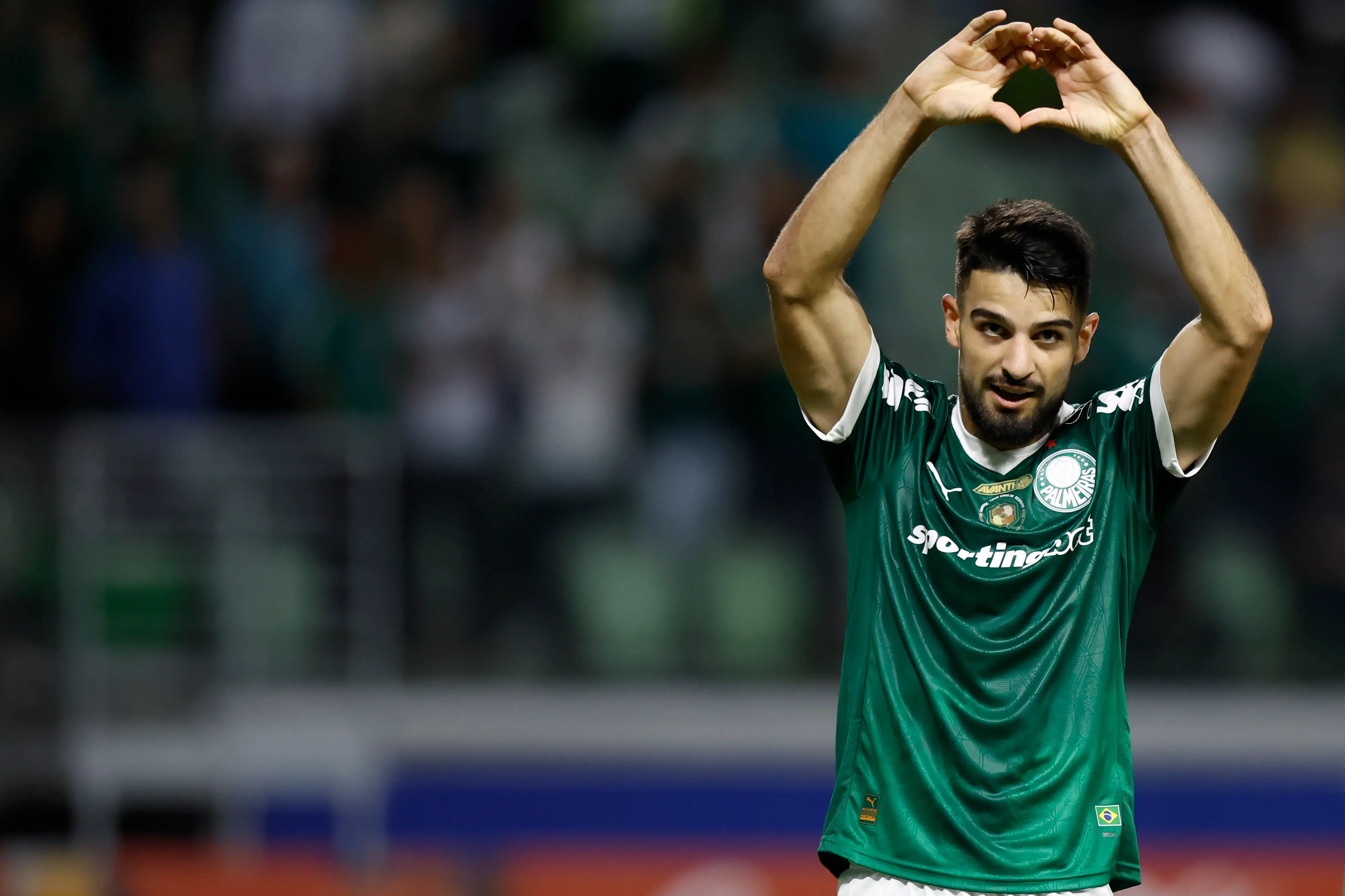 Flaco López é um dos principais nomes do Palmeiras e clube já definiu valor para negociar o atacante. Este valor só deve ser pago por grandes clubes da Europa, como o próprio clube entende, segundo a ESPN (Foto: Miguel Schincariol/Getty Images)