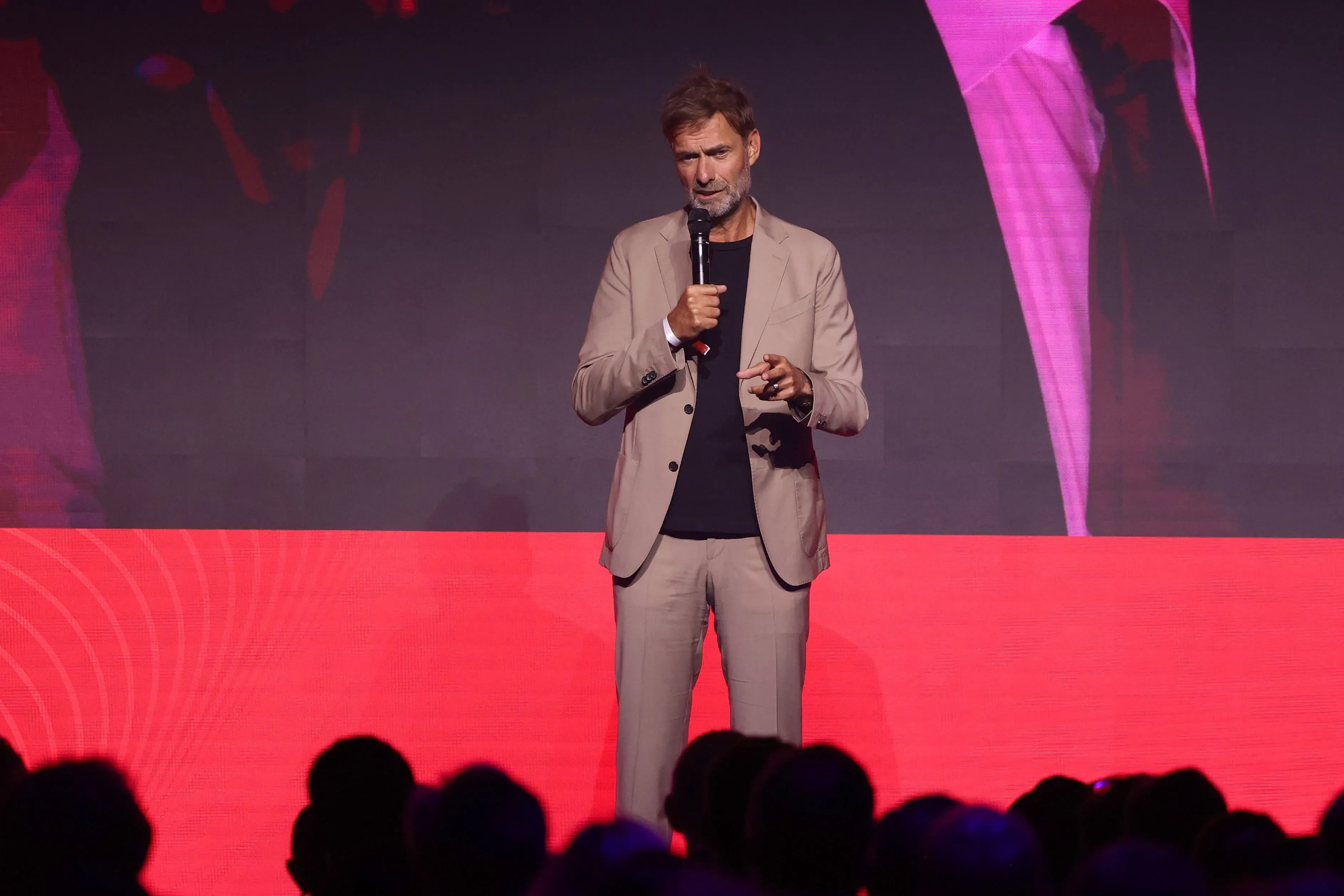 Klopp não pensa em retornar aos gramados. Foto: Gerald Matzka/Getty Images