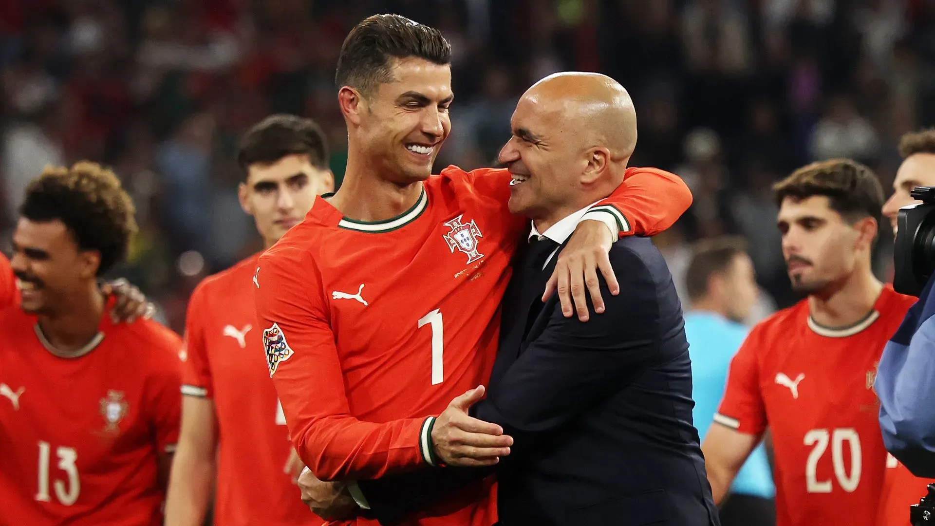 Roberto Martínez não pode escalar Cristiano Ronaldo para o jogo entre Portugal e Armênia (foto: Lars Baron/Getty Images)