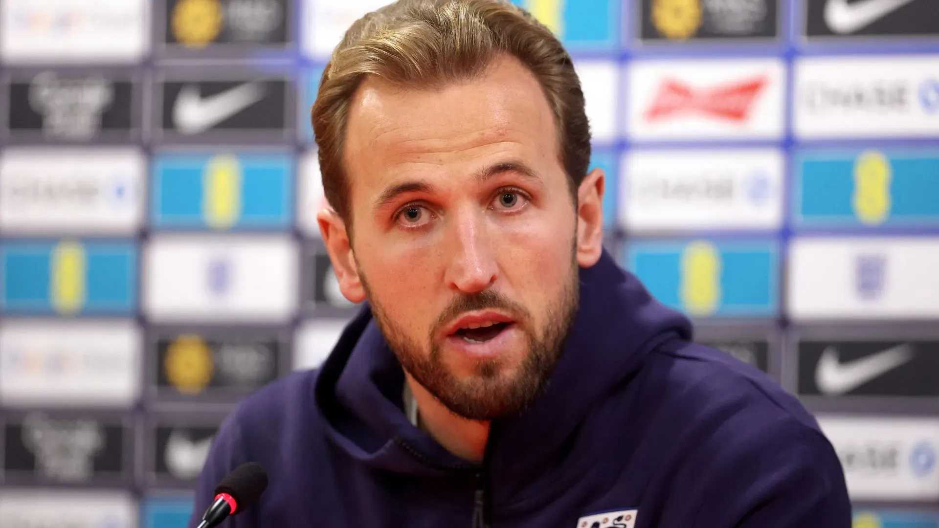 Harry Kane, artilheiro da Inglaterra (foto: Alex Pantling/Getty Images)