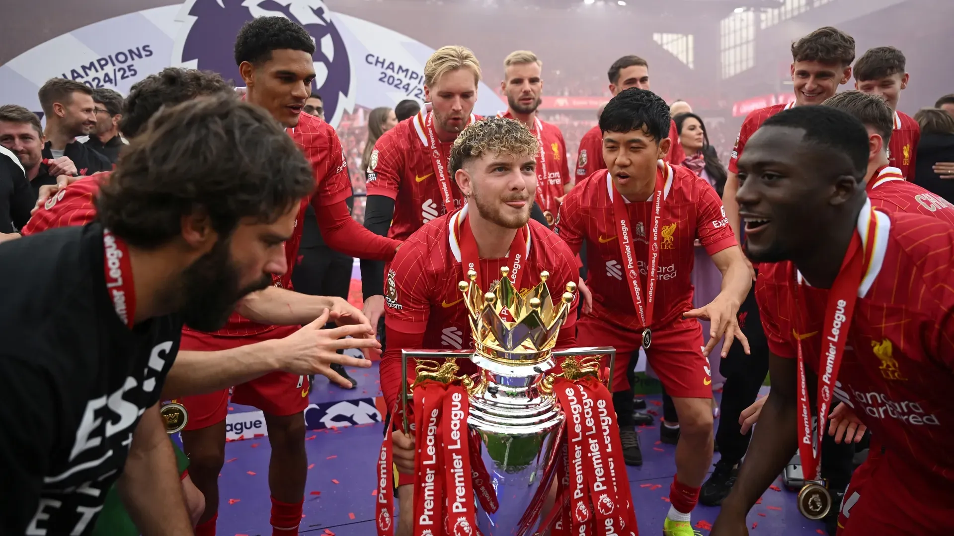 (Photo by Michael Regan/Getty Images/Getty Images For The Premier League)