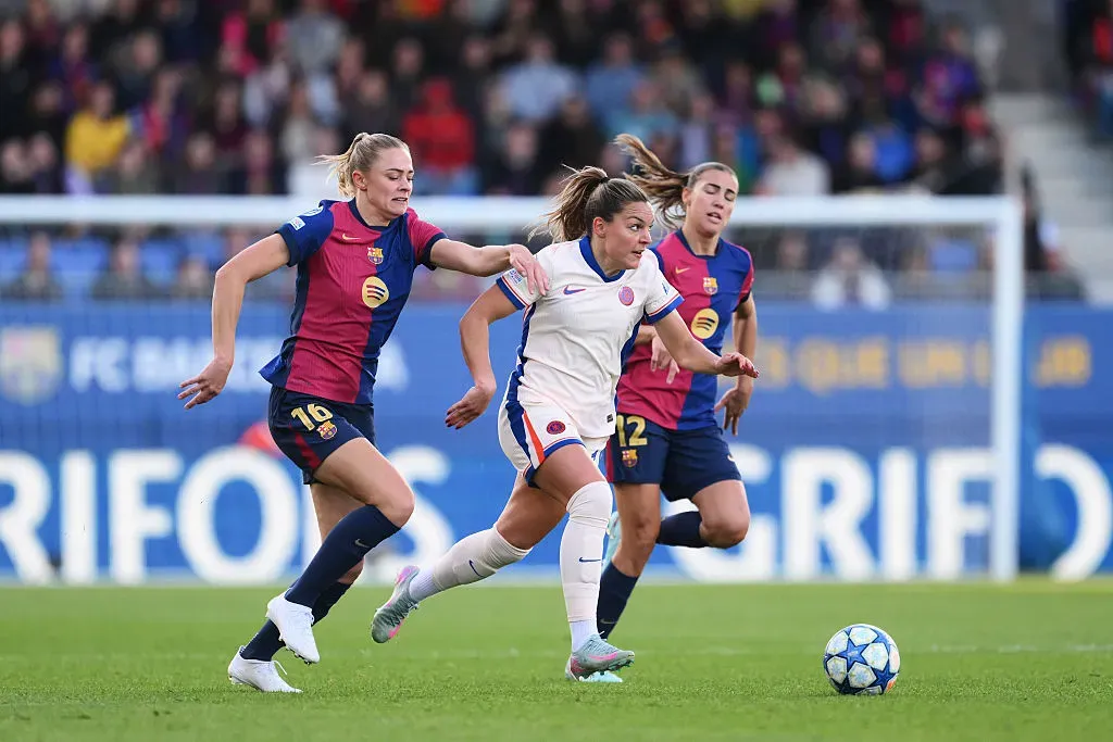 Barcelona e Chelsea se enfrentaram na semifinal da Champions Feminina 2024/25 - Foto: David Ramos/Getty Images