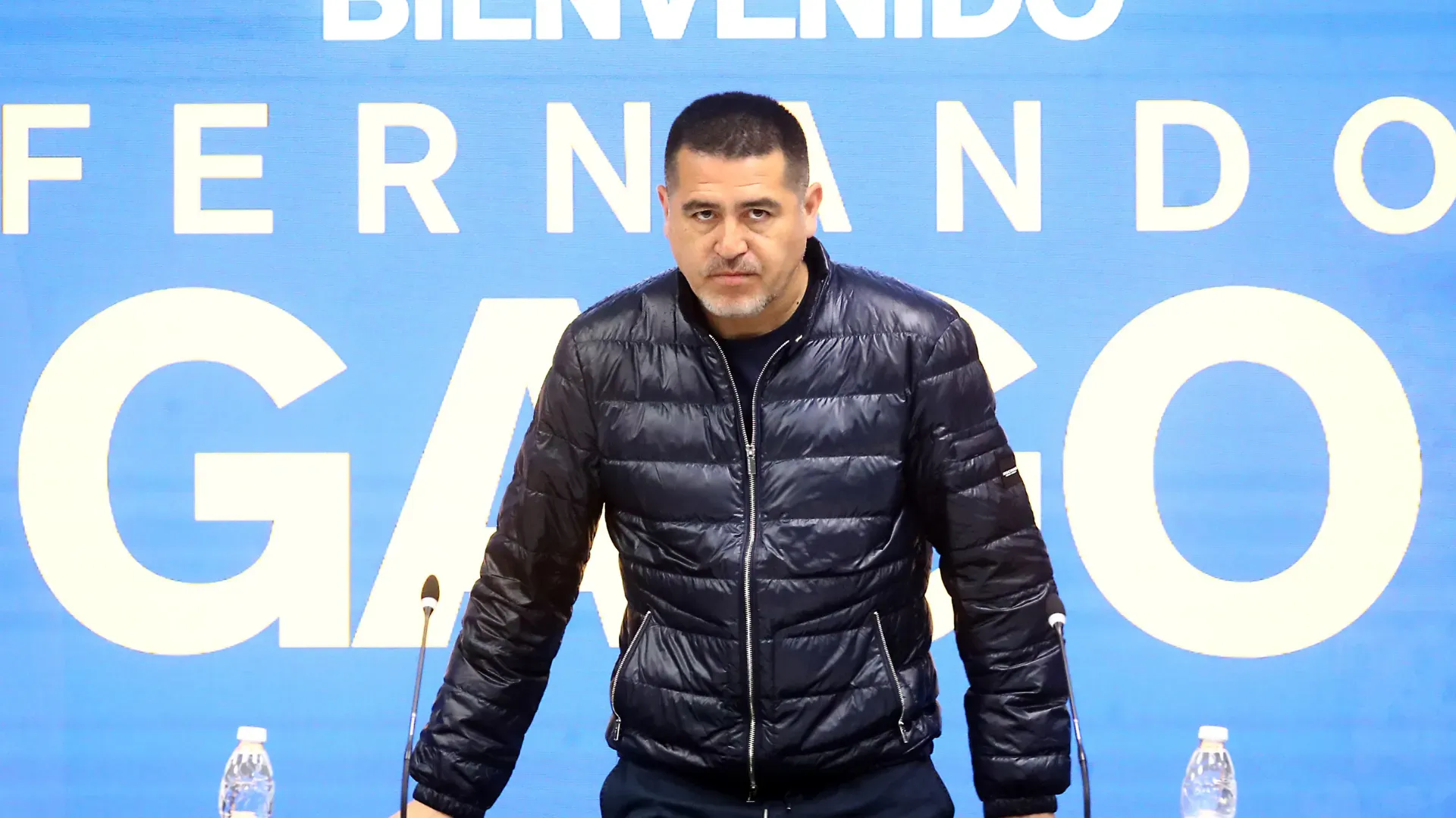 Juan Román Riquelme durante entrevista coletiva pelo Boca Juniors