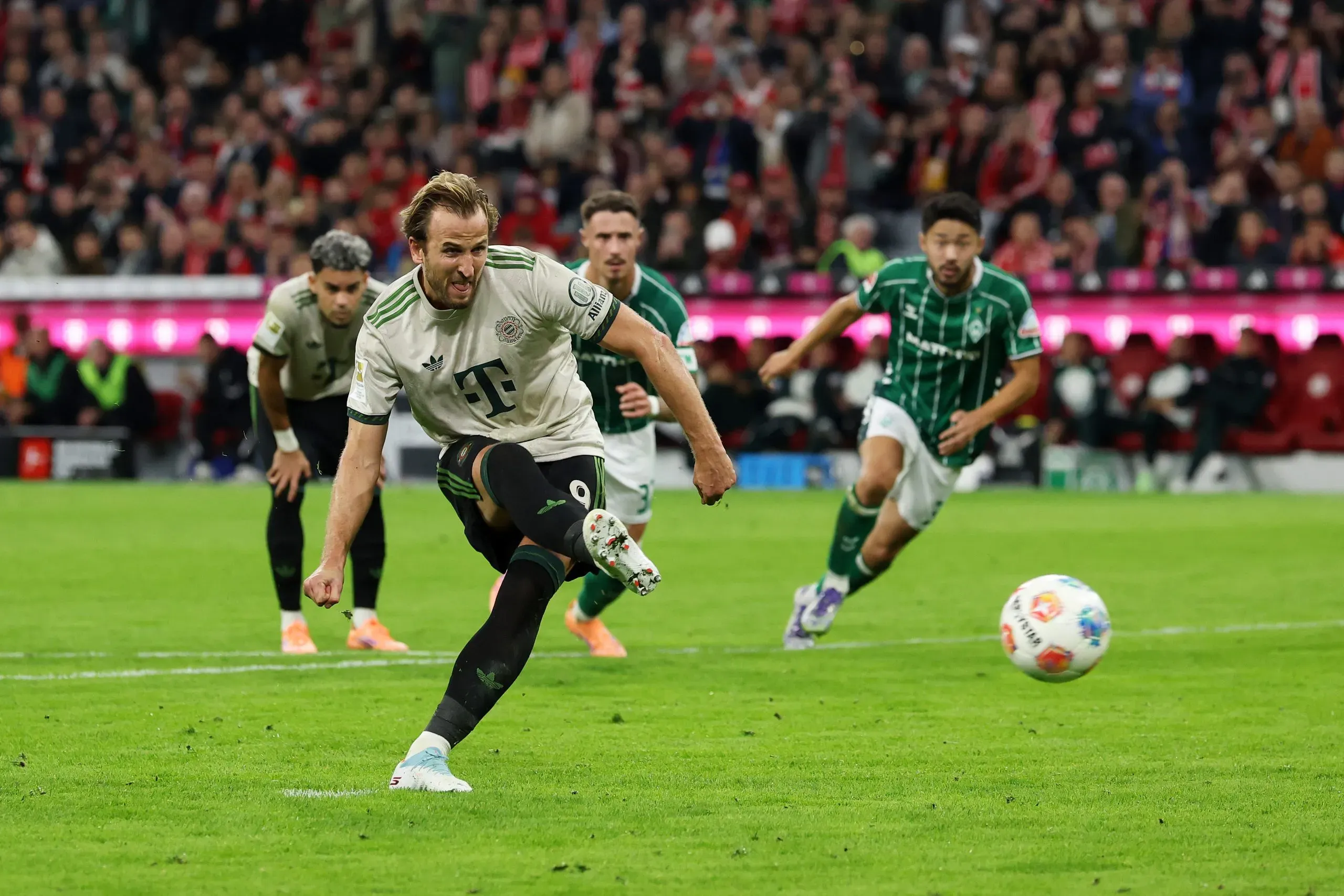 Harry Kane mudaria patamar do Barcelona. Foto: Alexander Hassenstein/Getty Images