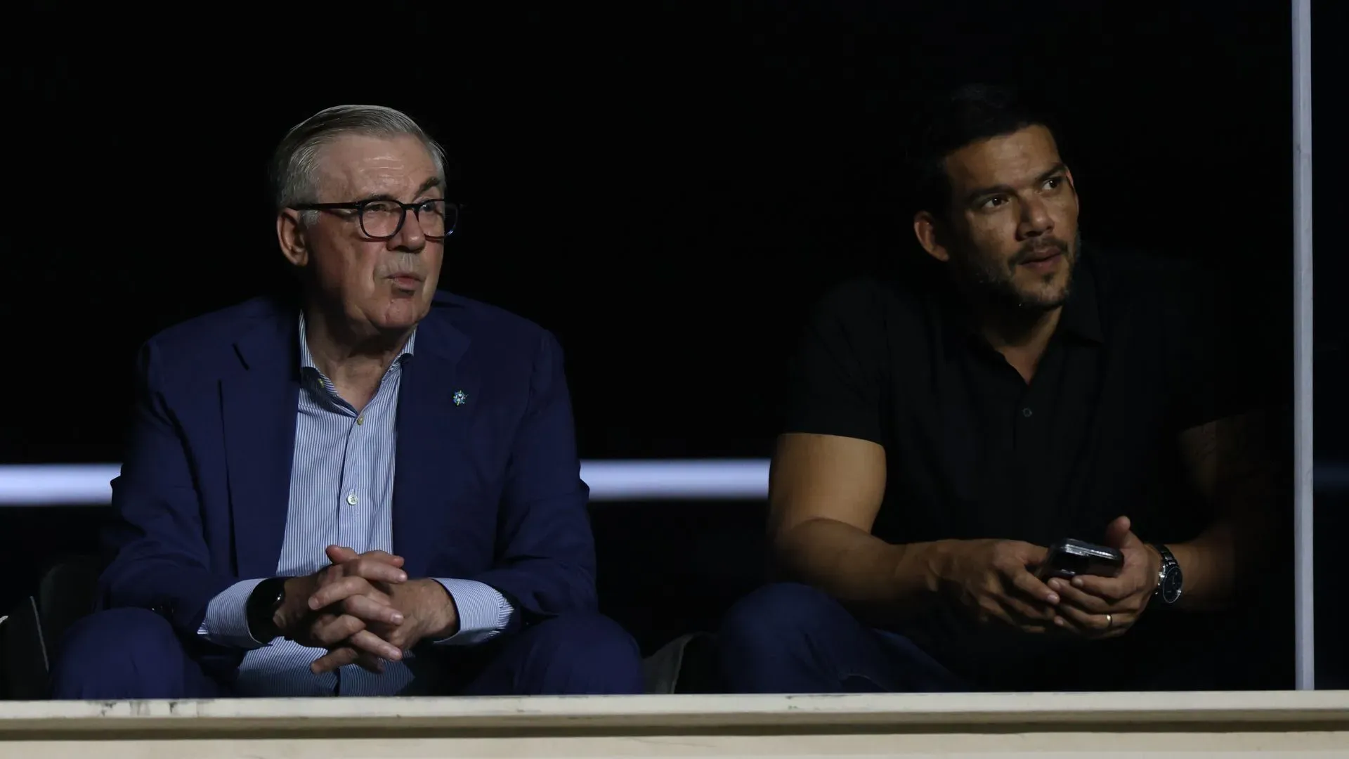 Carlo Ancelotti e Samir Xaud já assistiram partidas lado a lado para analisar jogadores (foto: Lucas Figueiredo/Getty Images)