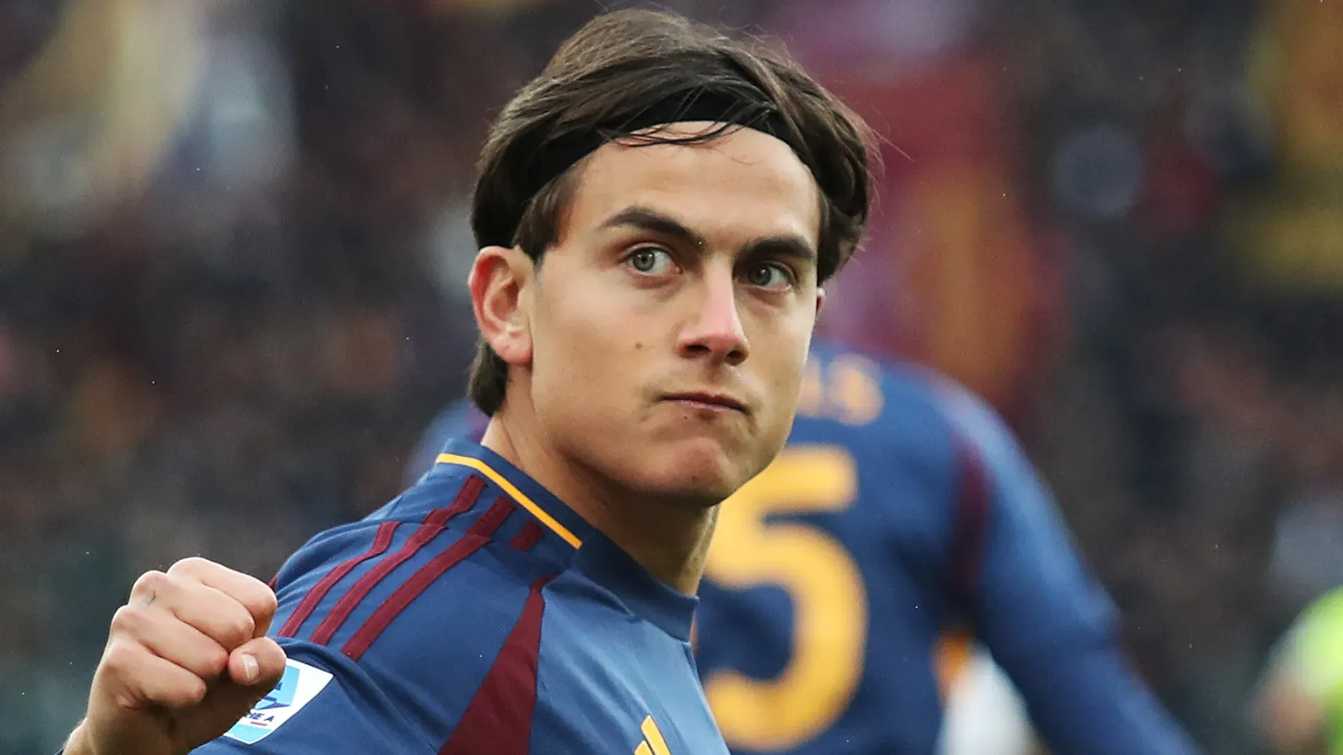 Dybala, sonho do Flamengo, em campo com a Roma. Foto: Paolo Bruno/Getty Images