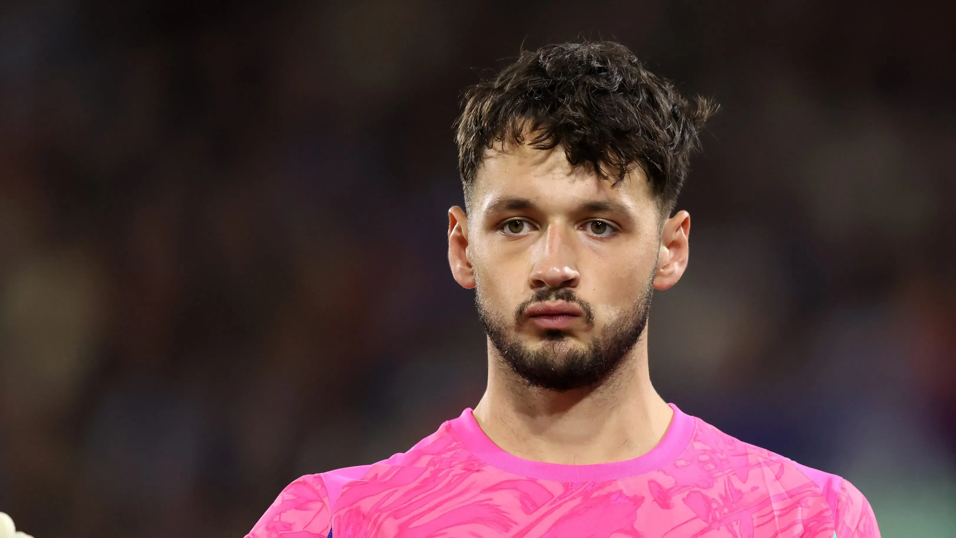 James Trafford pelo Manchester City.